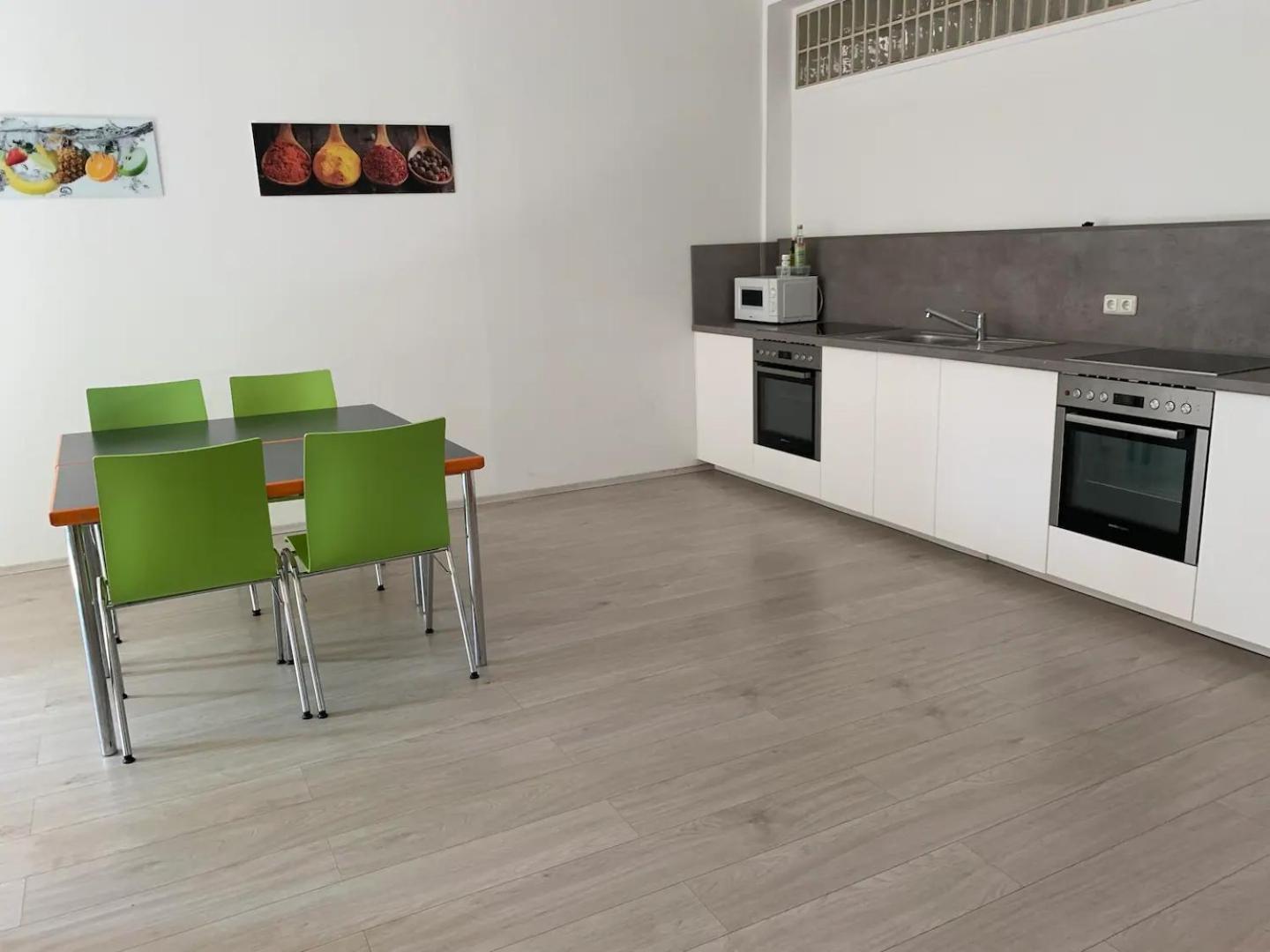 Jugendgaestehaus Studentenwohnheim Steyr Buitenkant foto