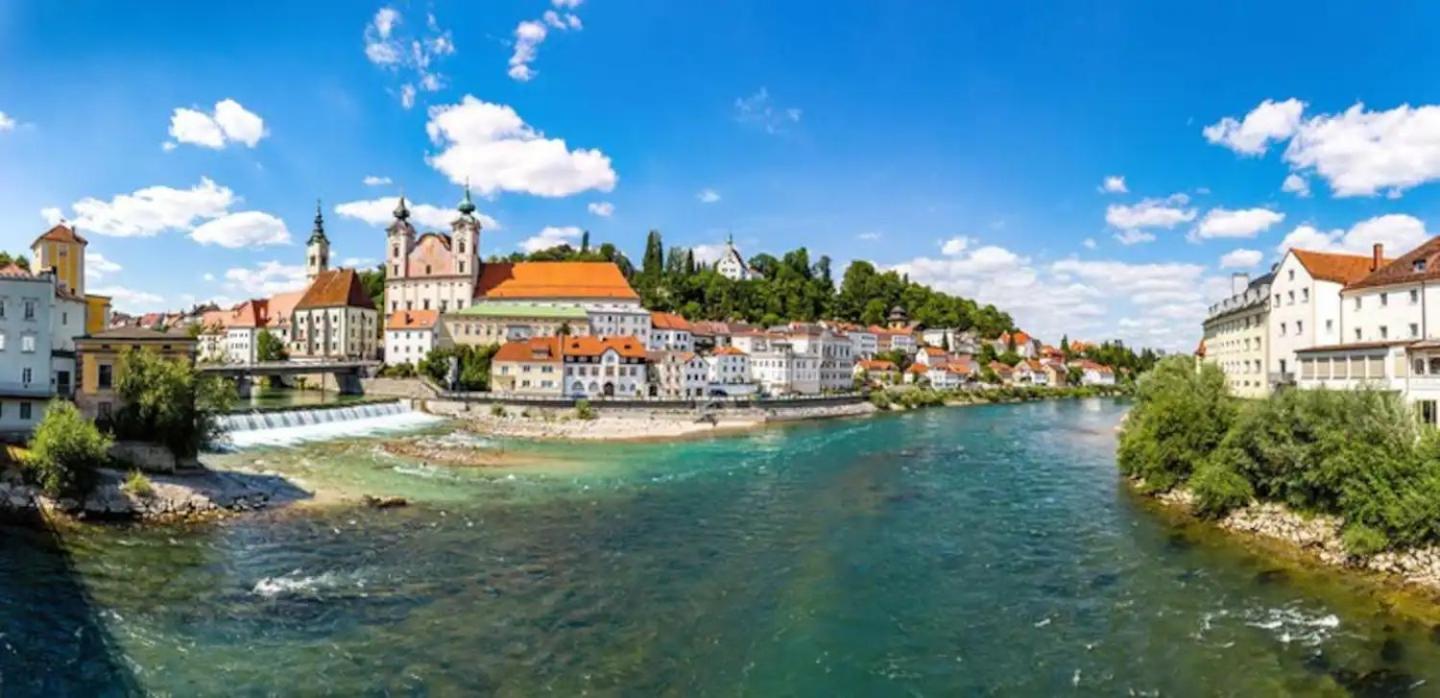 Jugendgaestehaus Studentenwohnheim Steyr Buitenkant foto
